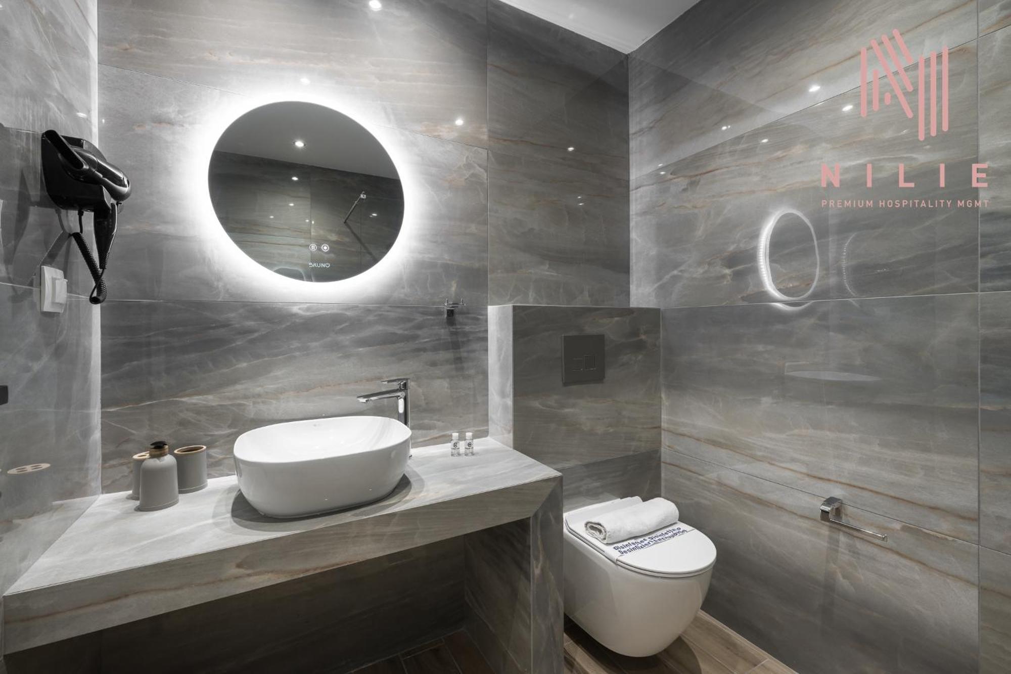 P30, Nilie Hospitality Mgmt Appartement Thessaloniki Buitenkant foto