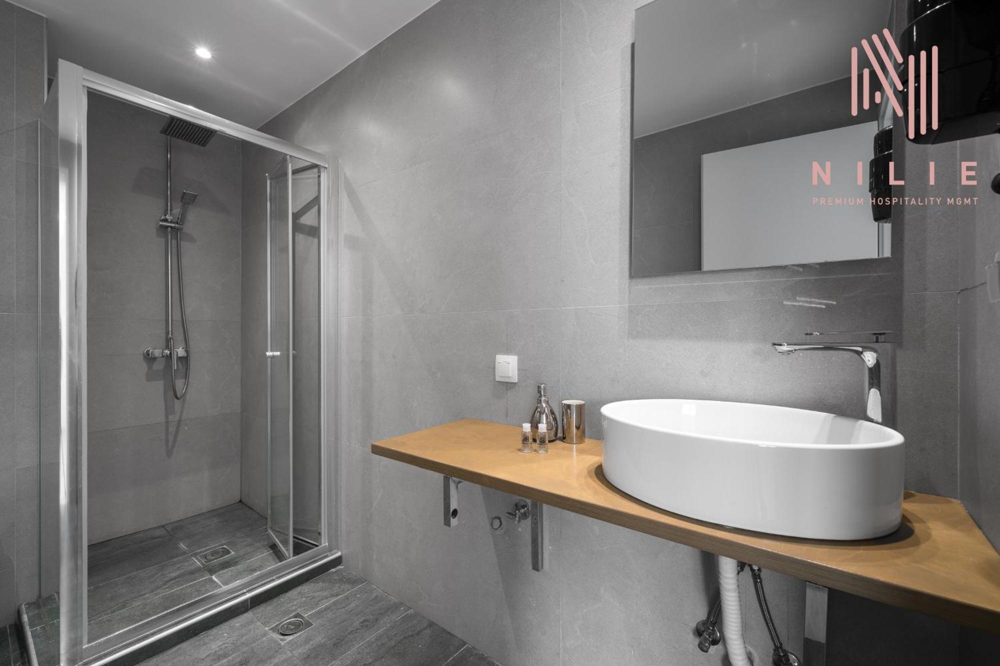 P30, Nilie Hospitality Mgmt Appartement Thessaloniki Buitenkant foto
